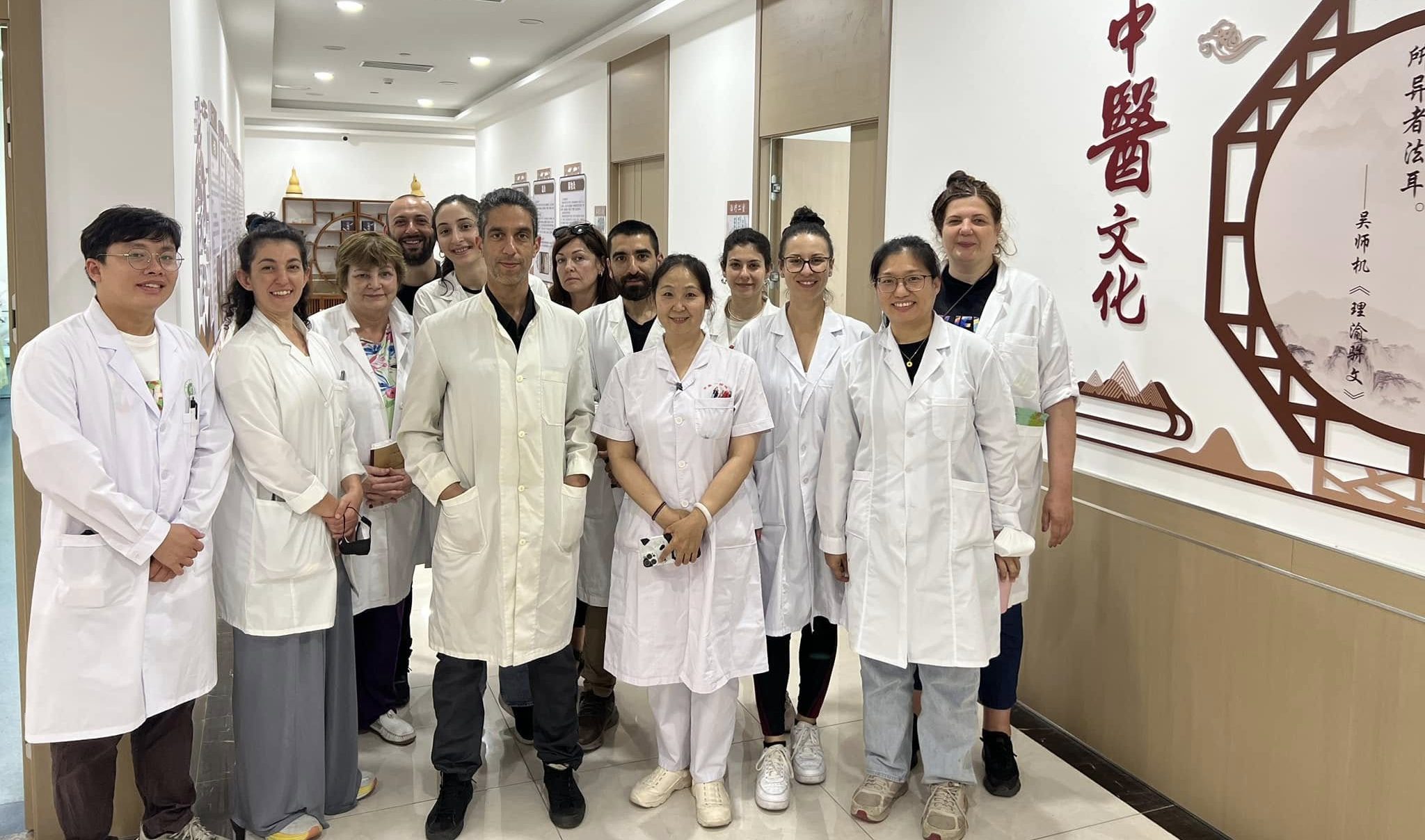 Classroom acupuncture training for healthcare professionals